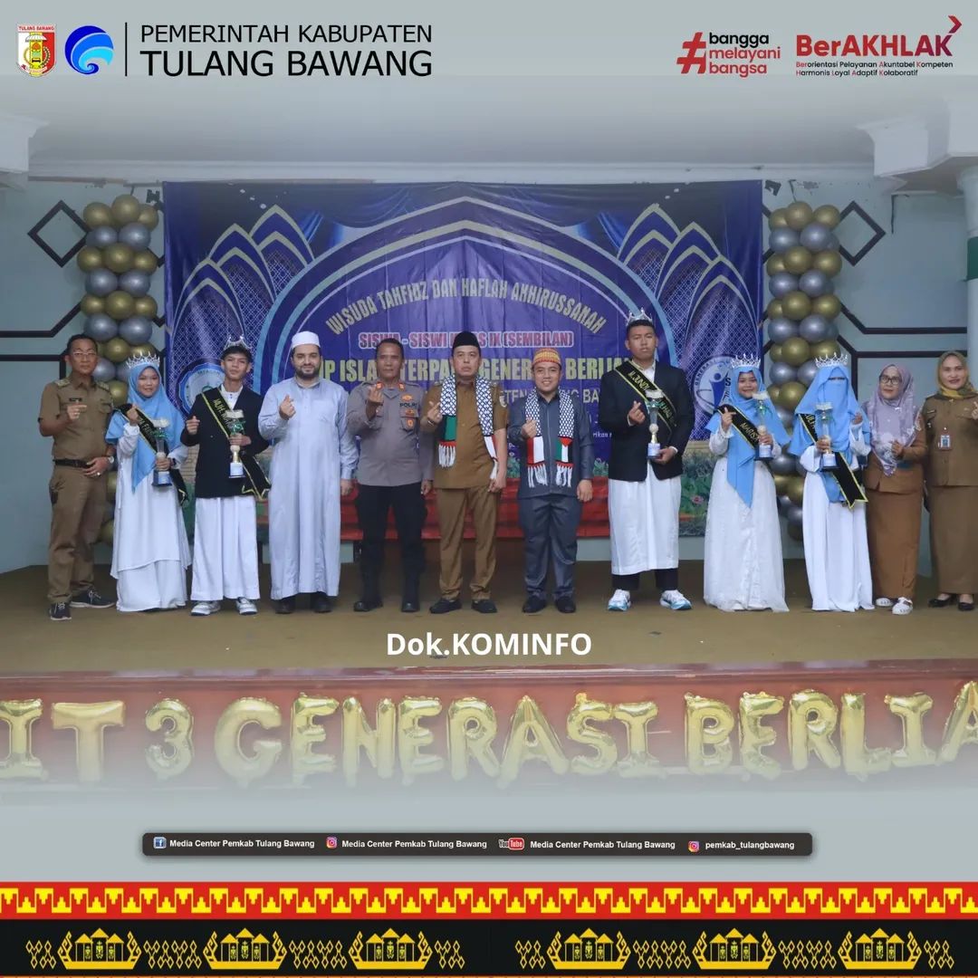 Wakil Bupati Tulang Bawang Hankam Hasan Acara Wisuda Tahfidz dan Haflah Akhrirusannah SMP IT Generasi Berlian.